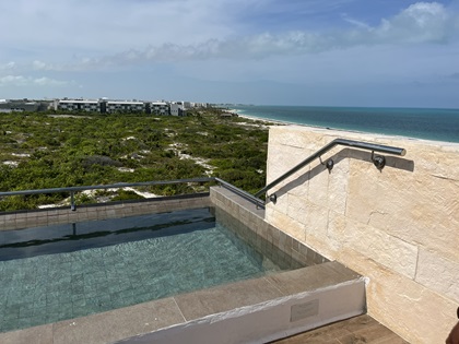 Elegance Club Plunge Pool Suite - 2nd floor