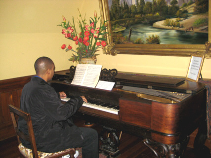 1879 Steinway square piano